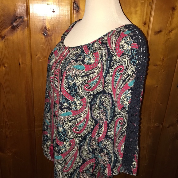 Umgee boho style top - Picture 3 of 8